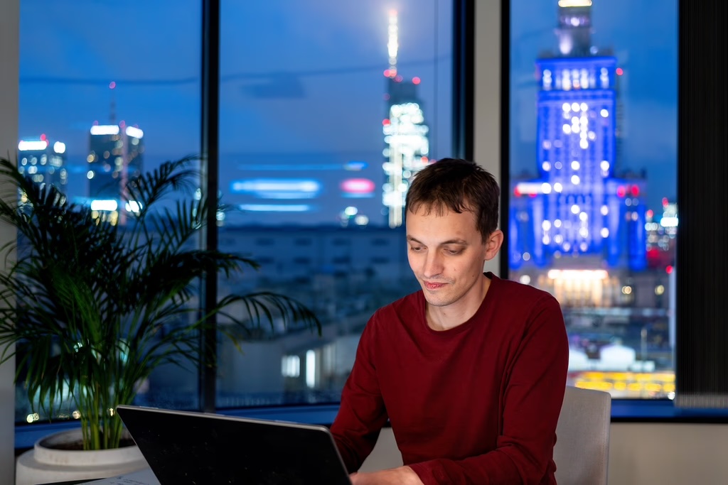 Jacek Migdal, Founder of Quesma